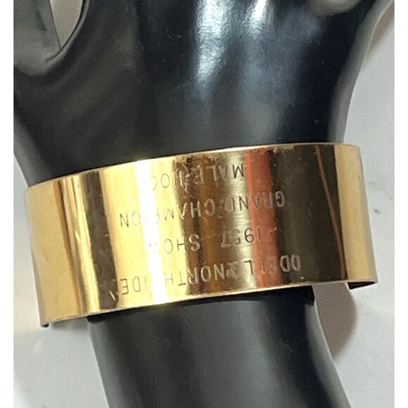 VTG Bronze Metal Cuff Odell Northside 1957 Show Grand CHAMPION Male Hog Bracelet - Picture 6 of 11